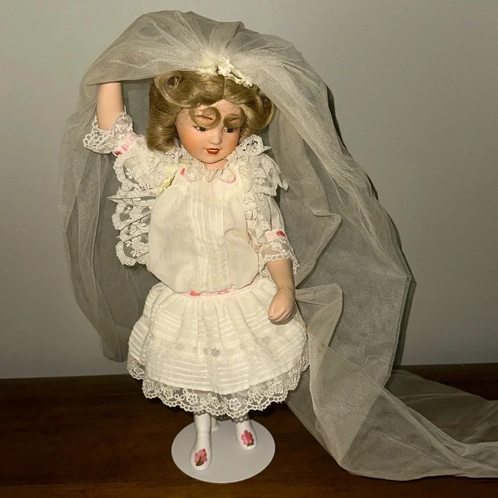 The Hamilton Collection, Maude Humphrey Bogart,“Playing Bride”